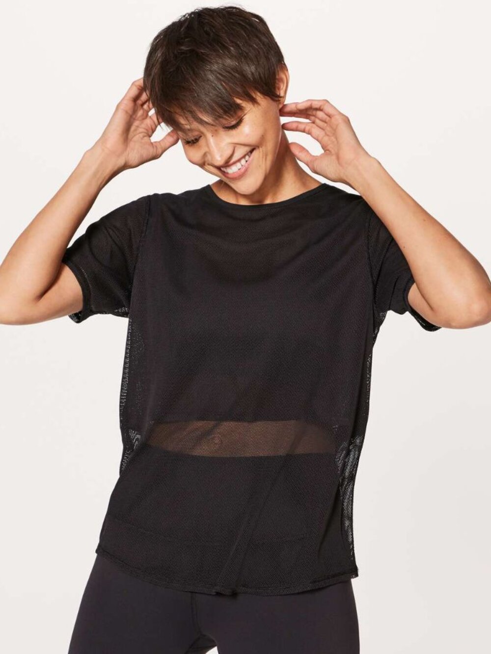 Lululemon Mesh on Mesh Tee Black - NWOT - Size 8